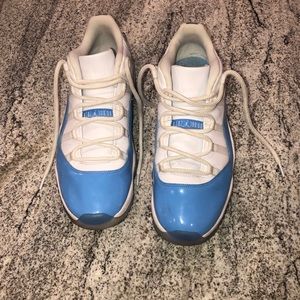 Jordan 11 UNC